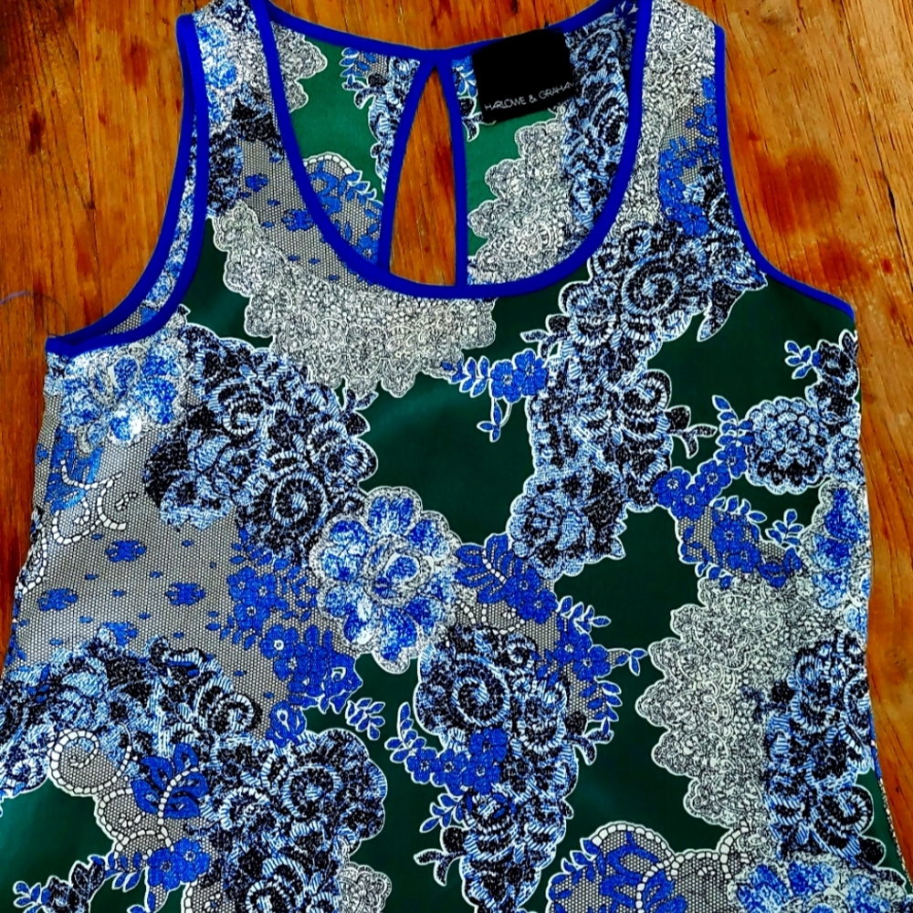 BLOUSE SIZE M